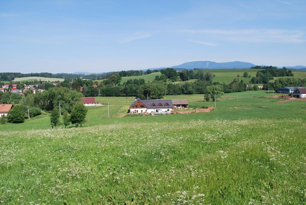 Statek pod lípou Pilníkov Exterior foto