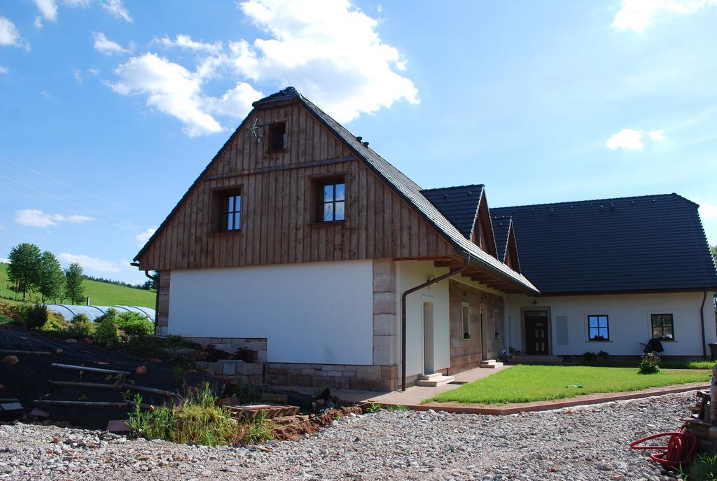 Statek pod lípou Pilníkov Exterior foto